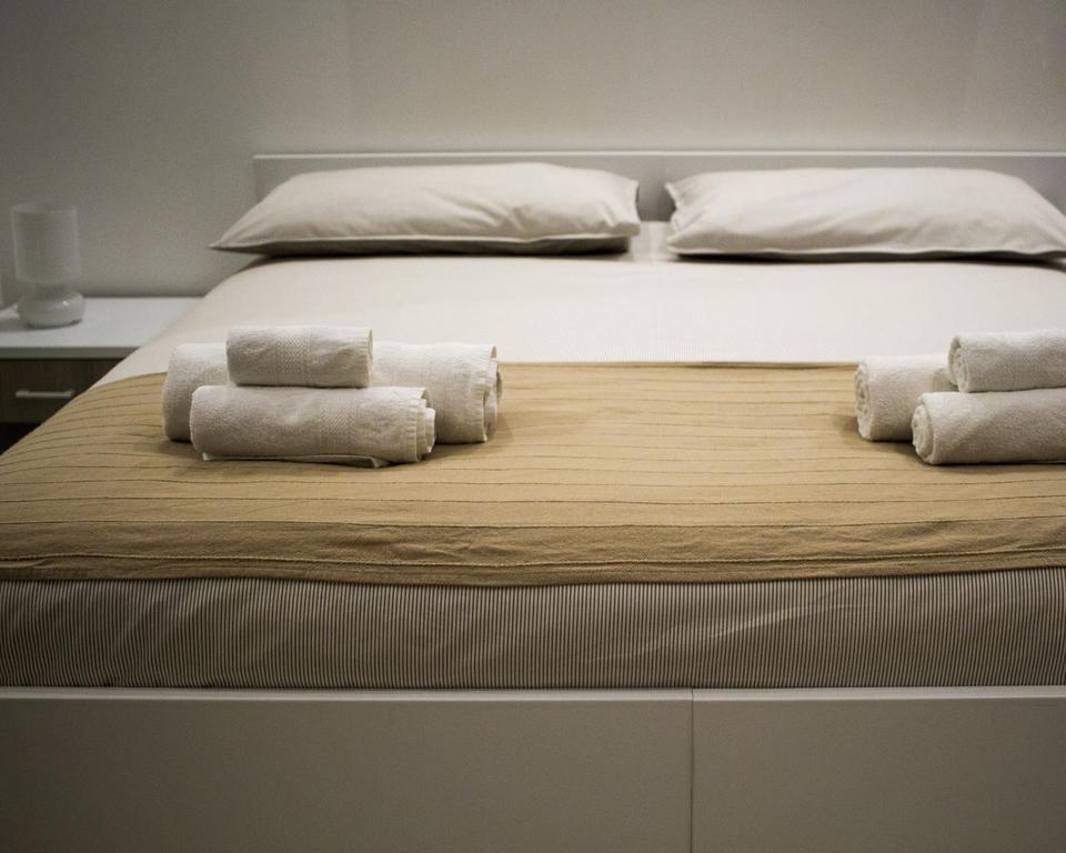 Dimora Nonna Rosa Bed & Breakfast กอนแวร์ซาโน ภายนอก รูปภาพ