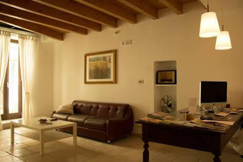 Dimora Nonna Rosa Bed & Breakfast กอนแวร์ซาโน ภายนอก รูปภาพ